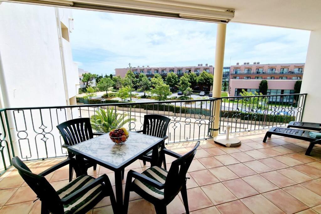 Jasmine Apartment Next To Meia Praia Beach 拉哥斯 外观 照片